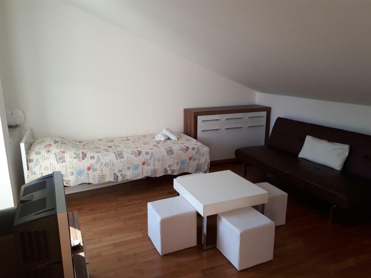 Ruzmarinka 4* Leilighet Baška Eksteriør bilde